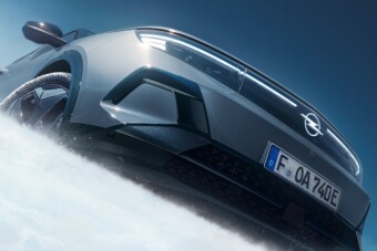 Új alfa-hím született az Opel-falkában